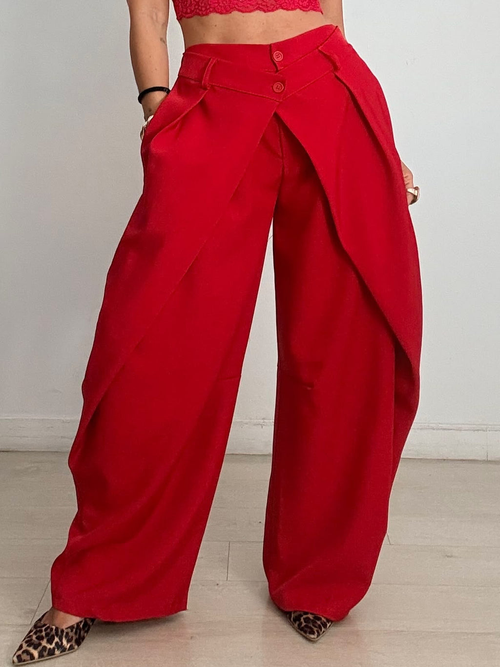 PANTALÓN PLIEGUES DOBLE BOTÓN