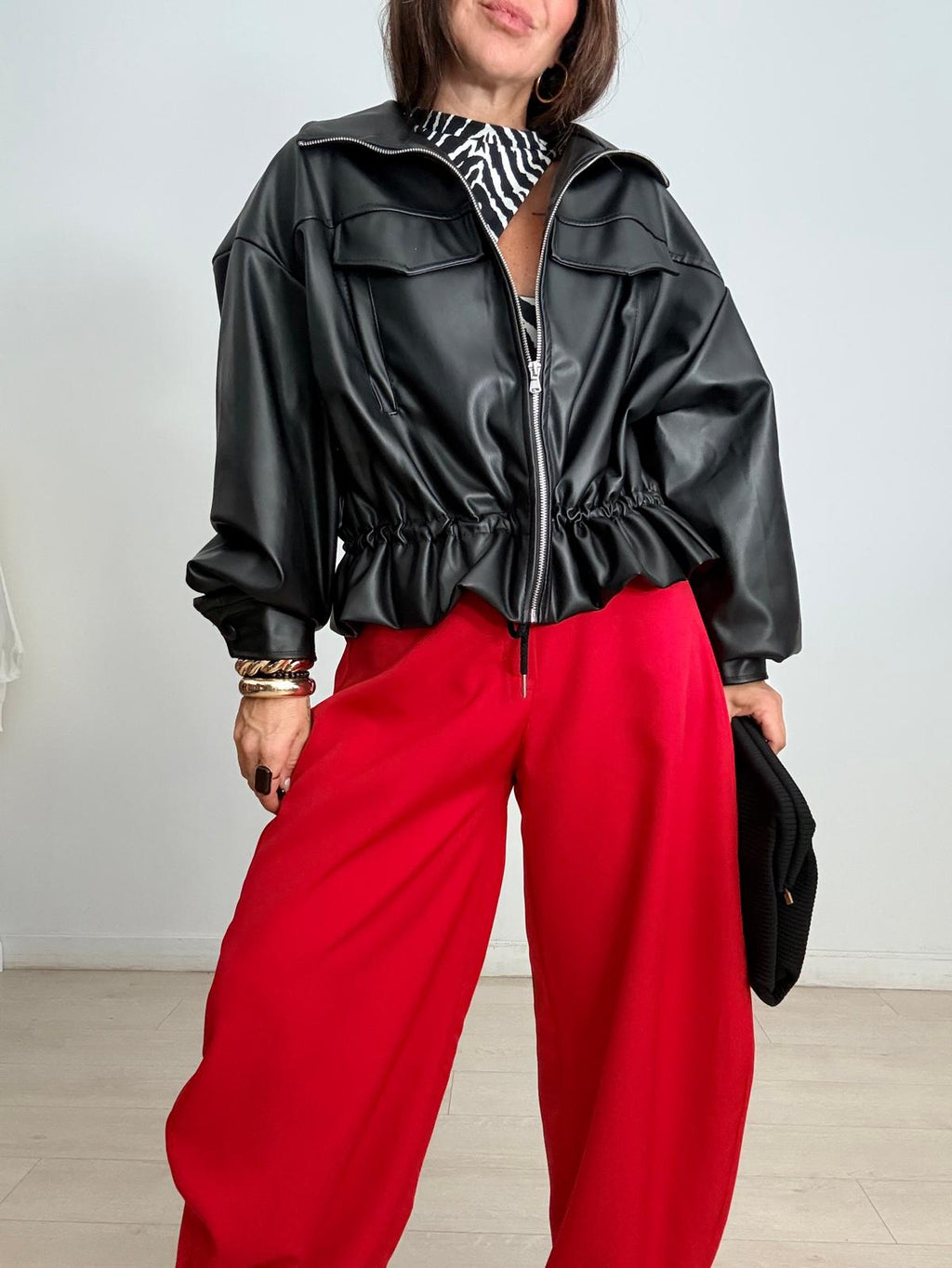 CHAQUETA EFECTO PIEL AJUSTABLE