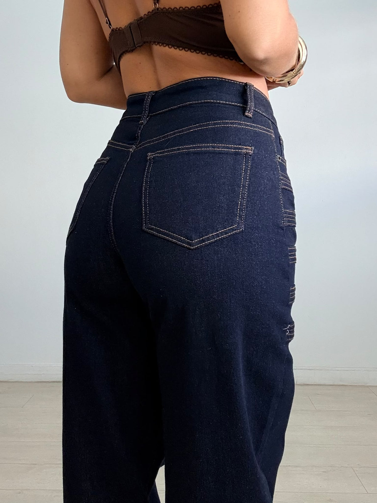 PANTALÓN DENIM OSCURO BALLOON NAPOLEÓN