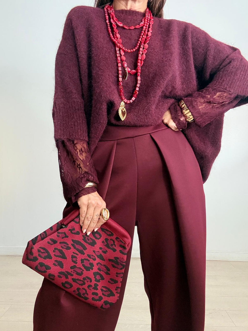 MAXI JERSEY SUAVE MANGAS ENCAJE