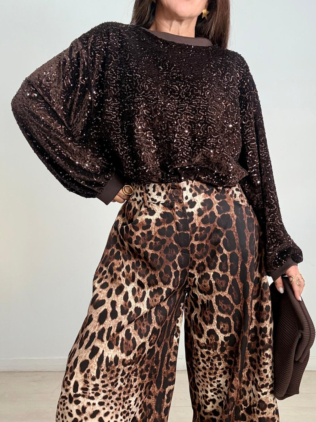 SUDADERA BÁSICA LENTEJUELAS