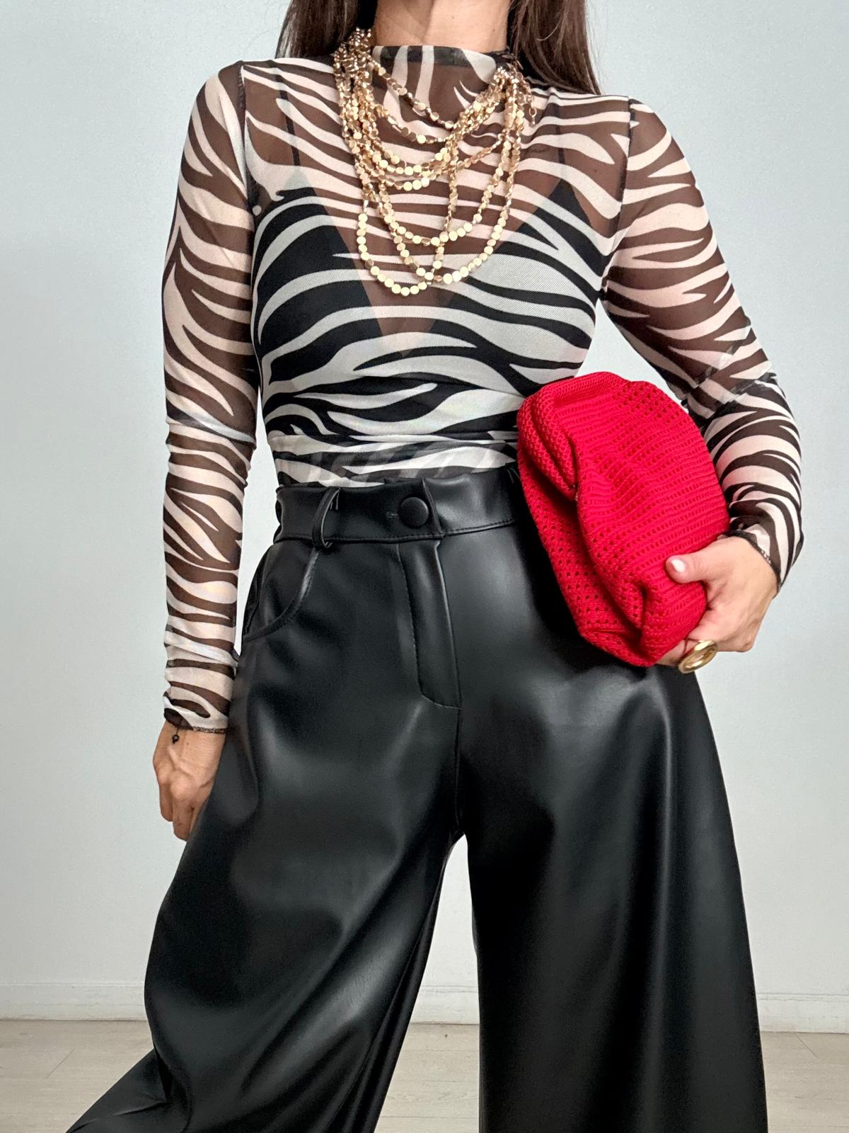 CAMISETA + TOP TULL