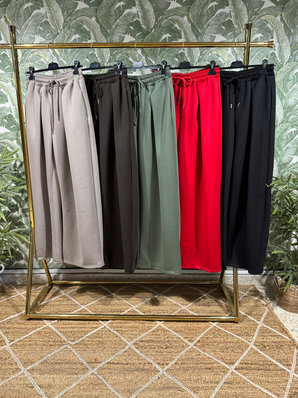 PANTALÓN JOGGER SUAVE PINZAS ELLE