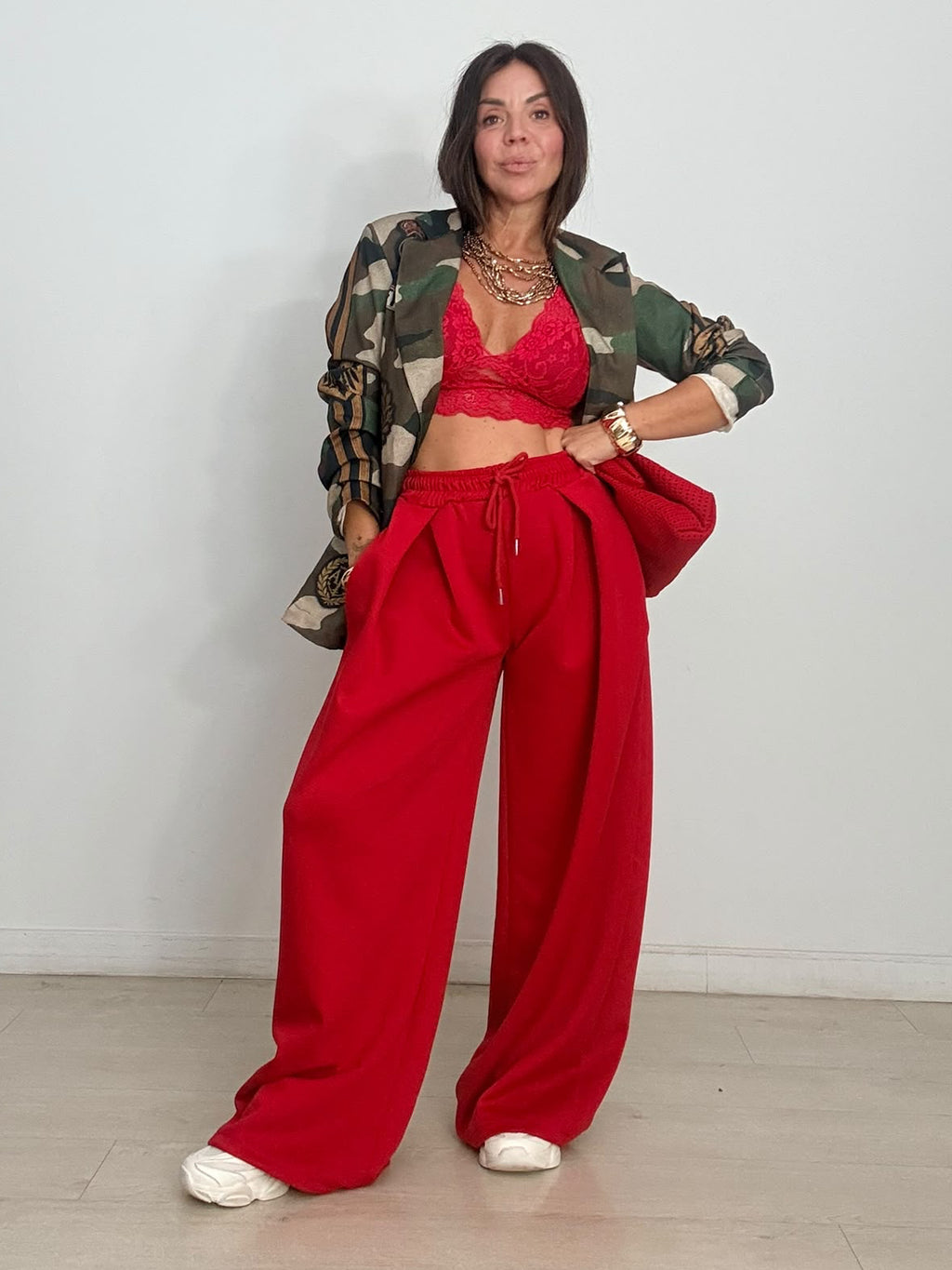 PANTALÓN JOGGER SUAVE PINZAS ELLE