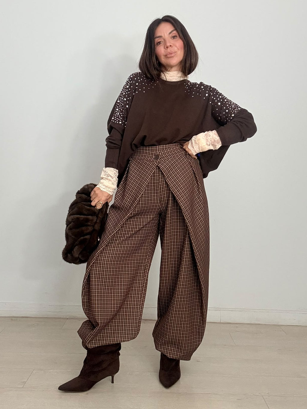 JERSEY OVERSIZE SUAVE TACHAS PLATA