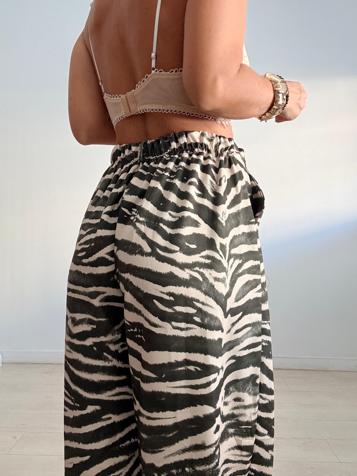 PANTALÓN CEBRA + CORDON