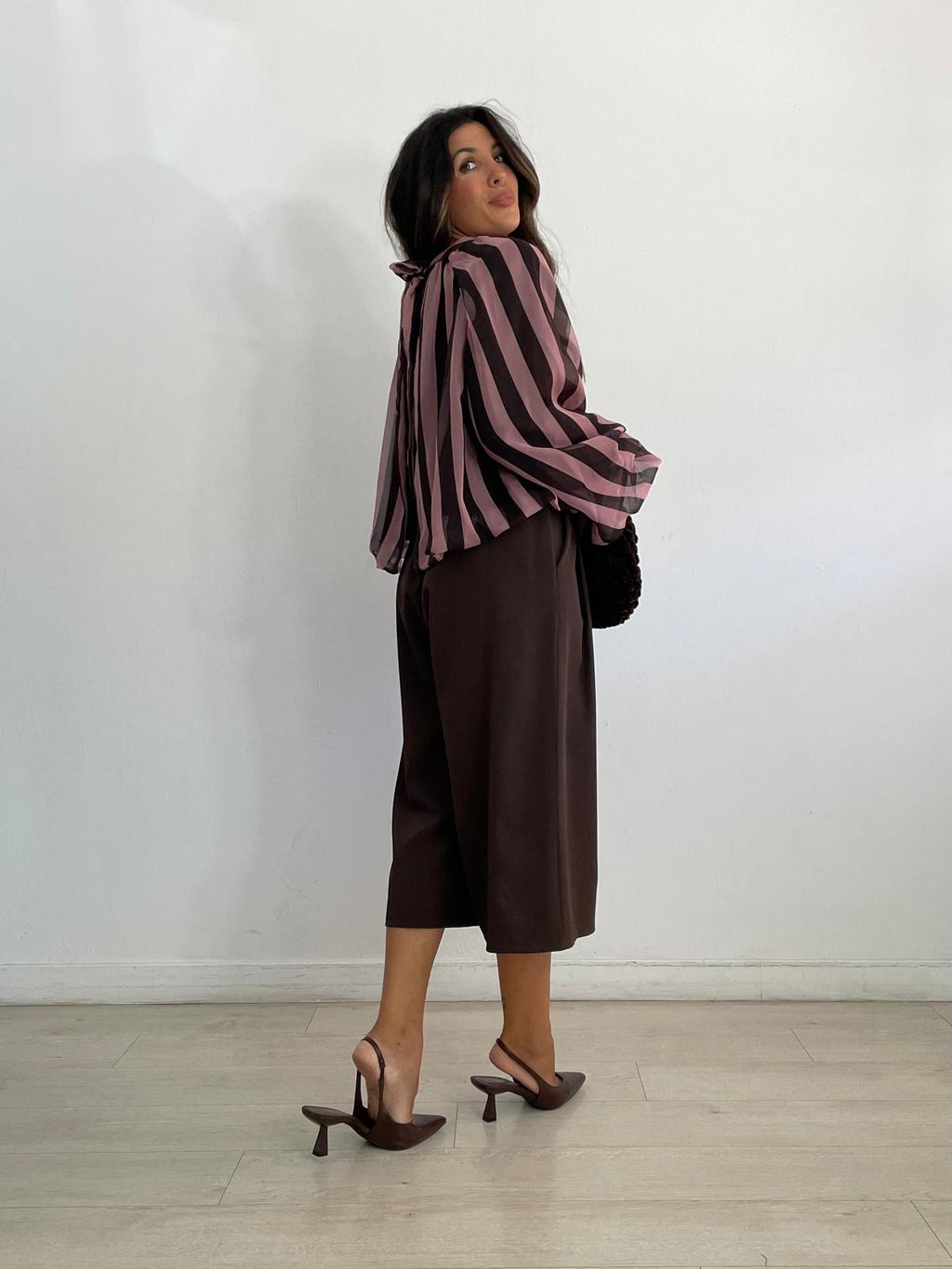 BLUSA RAYAS LAZO ESPALDA