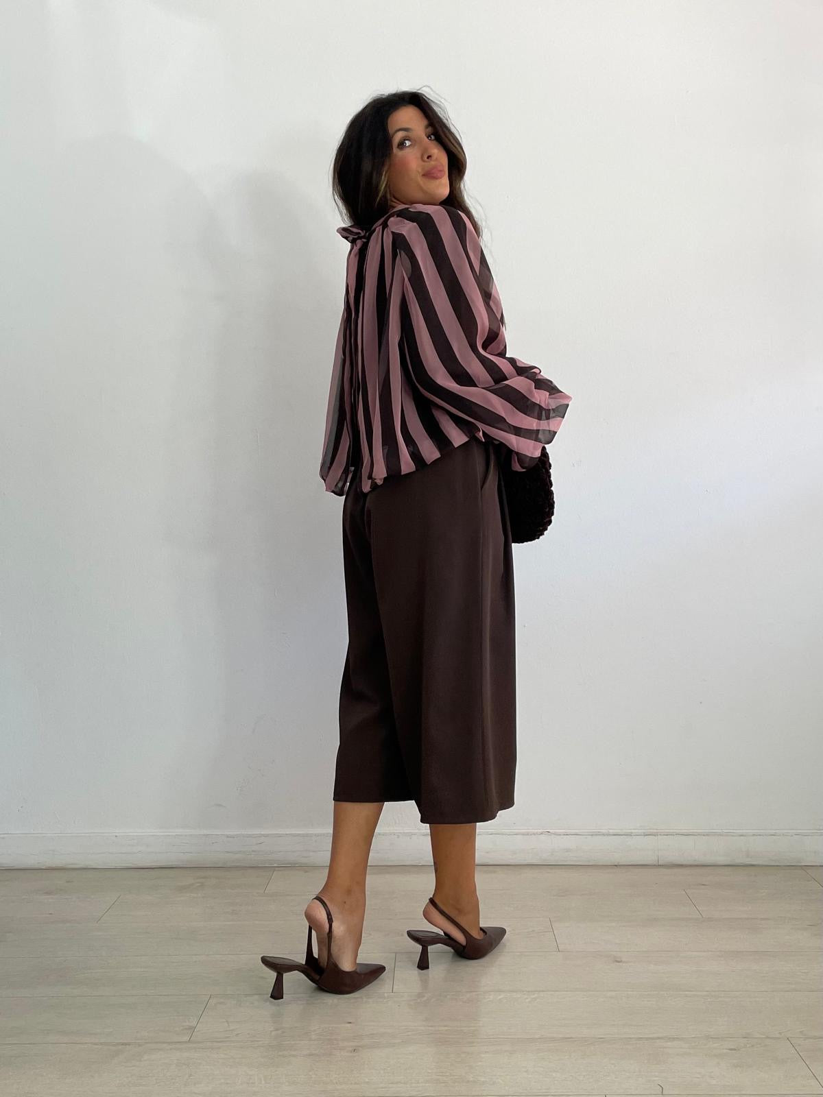 BLUSA RAYAS LAZO ESPALDA