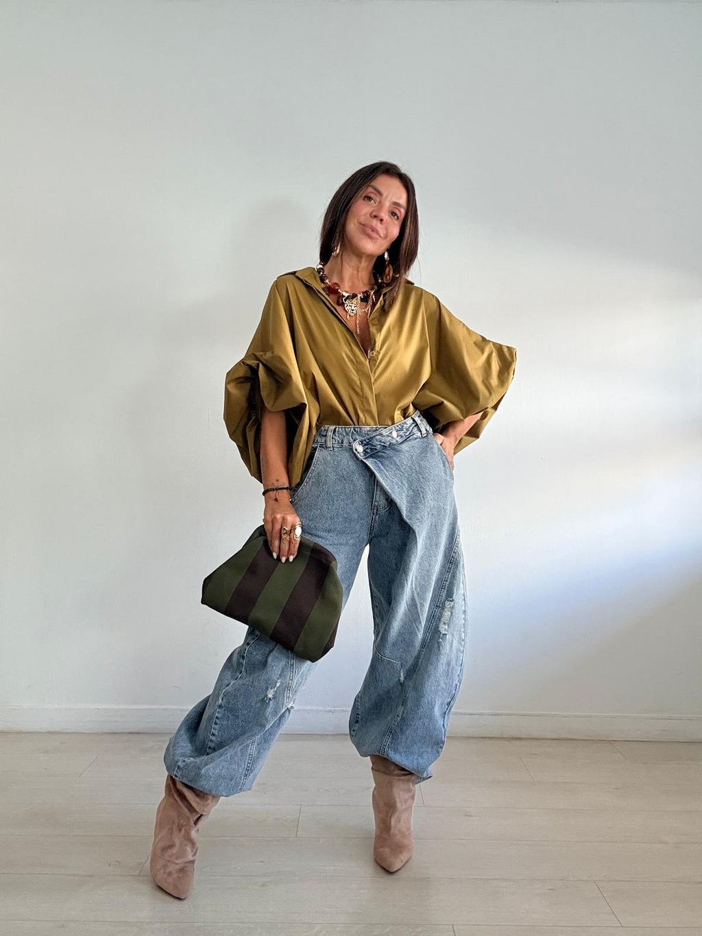 CAMISA CORTA OVERSIZE