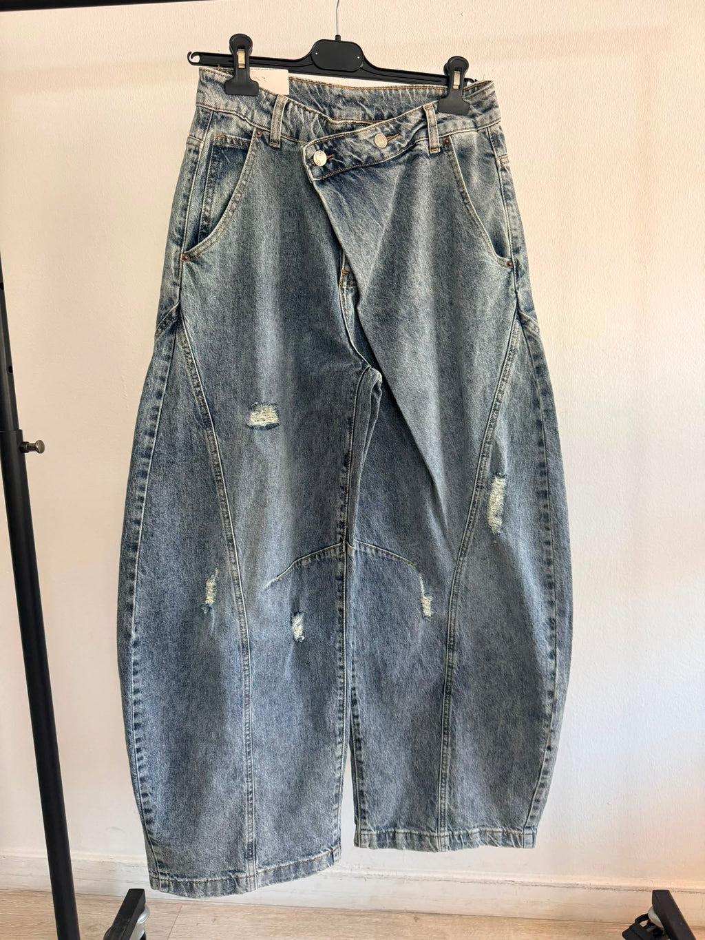 JEANS BALLOON DESGASTADOS