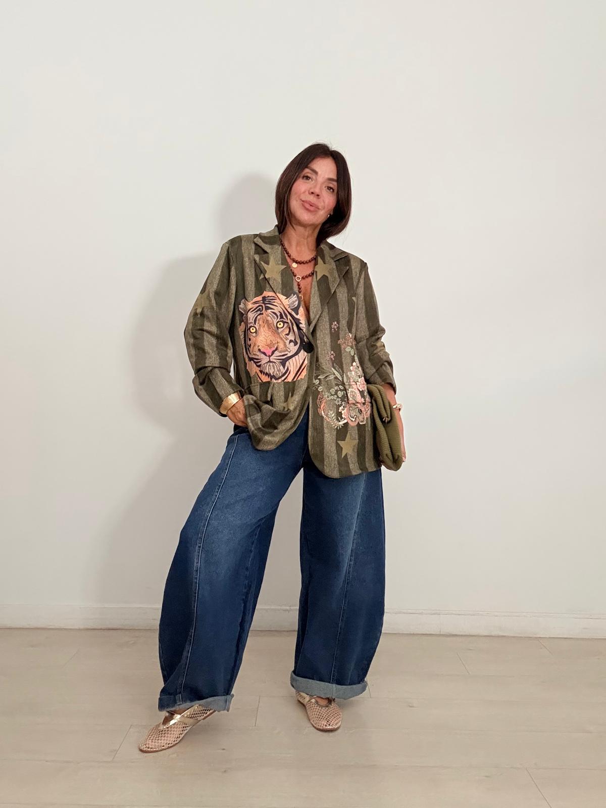 BLAZER ANTELINA RAYAS TIGRE+ESTRELLAS