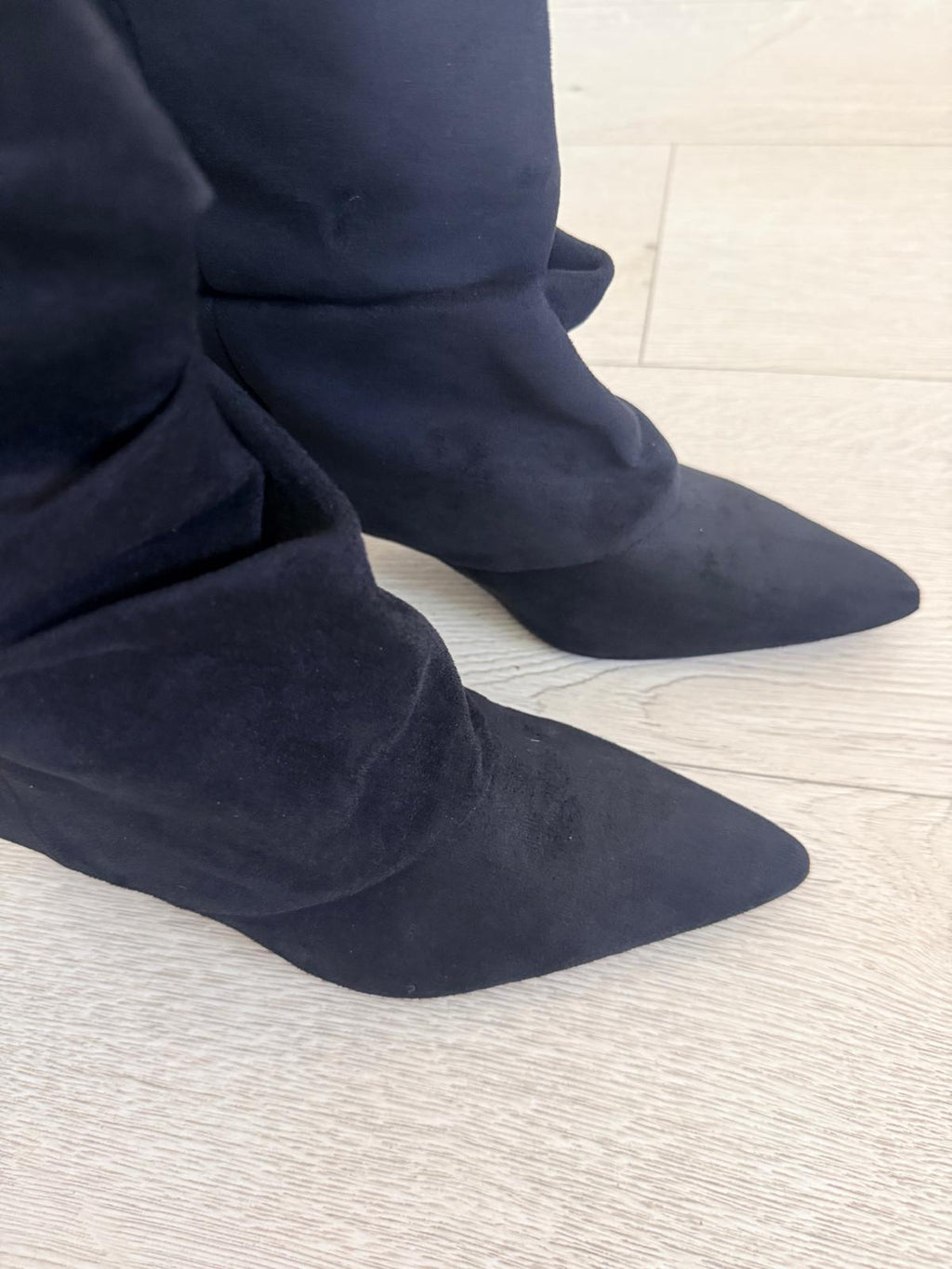BOTIN ANTELINA FRUNCIDO