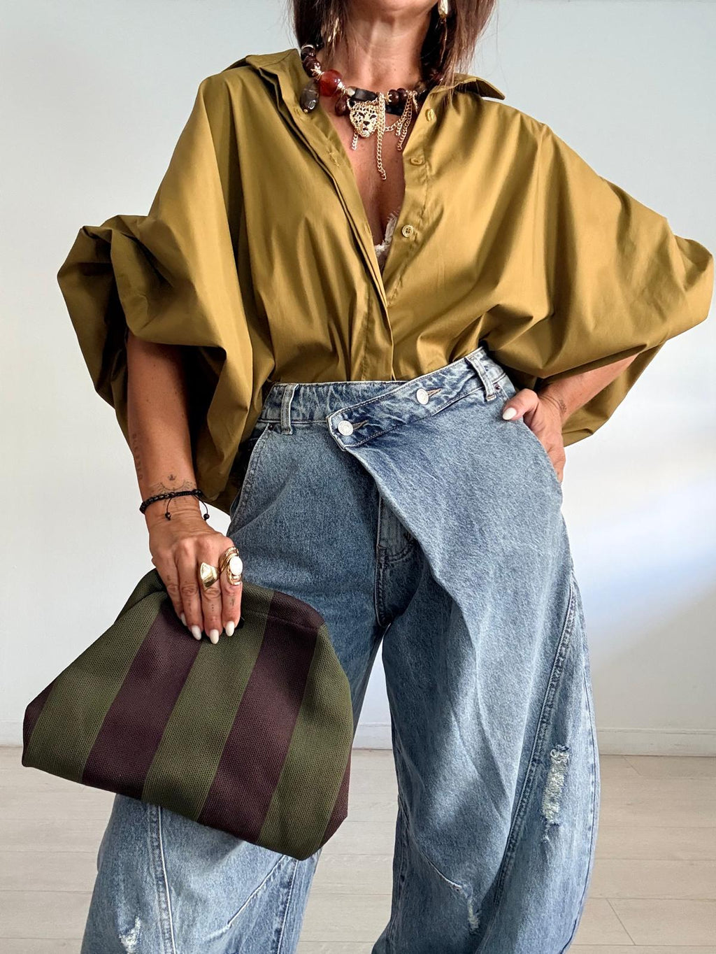 CAMISA CORTA OVERSIZE