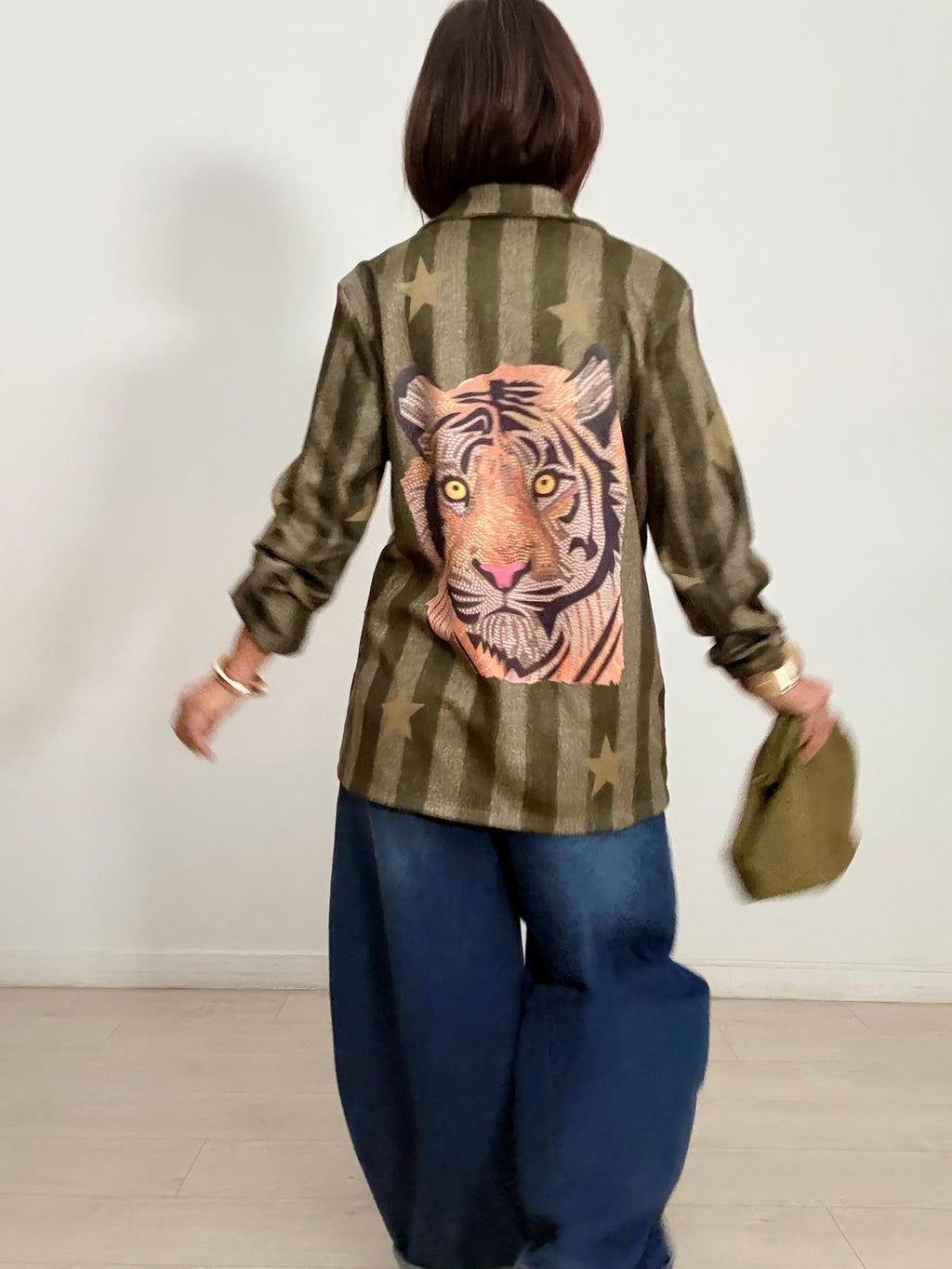BLAZER ANTELINA RAYAS TIGRE+ESTRELLAS