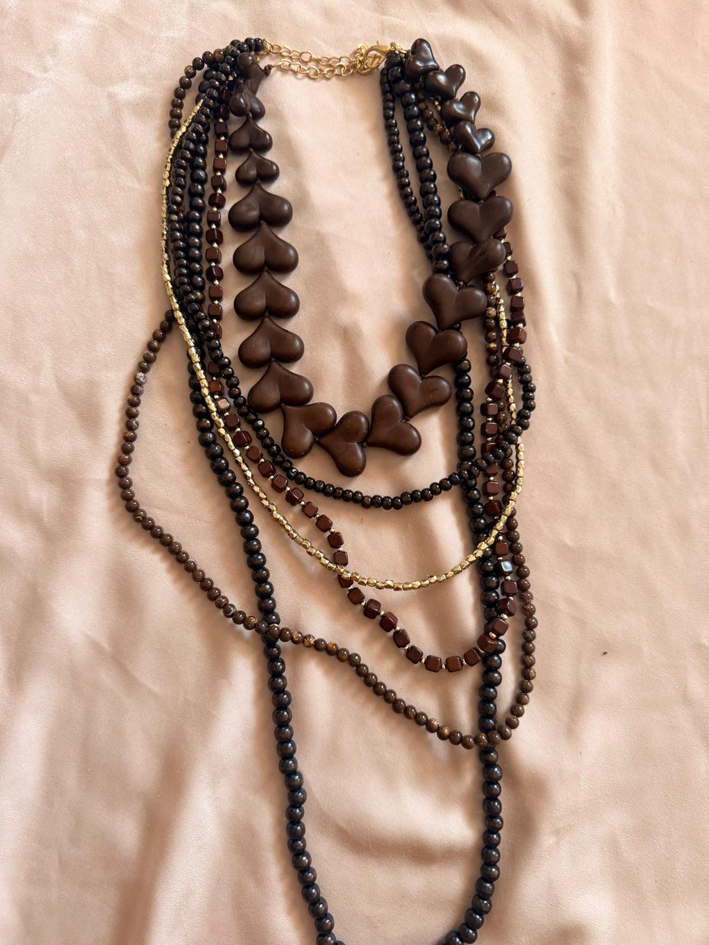 COLLAR CUORE BROWN