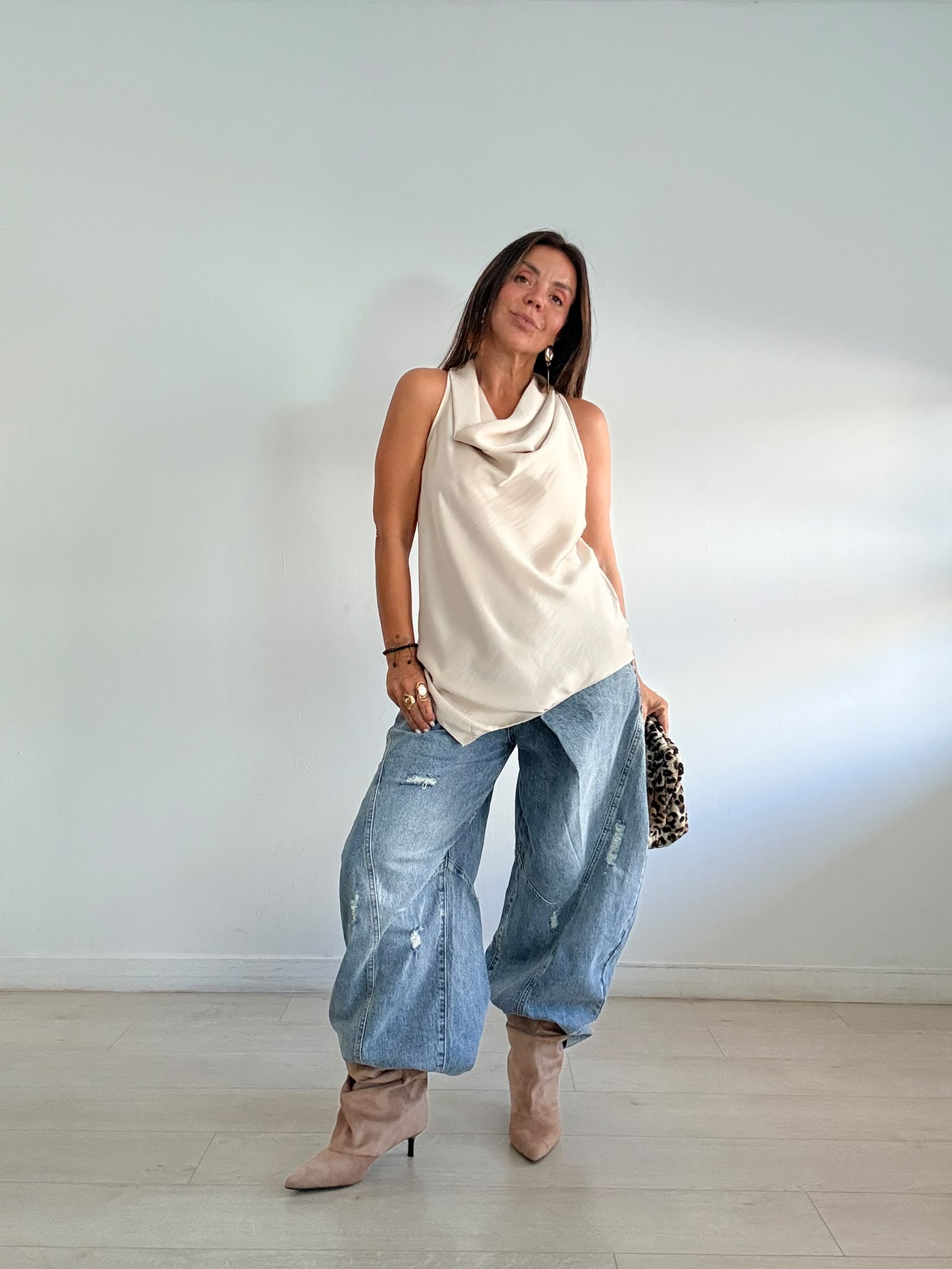 BLUSA SATEN PICO